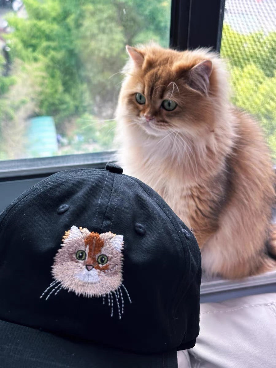 Baseball Cap With Customized Pet Logo